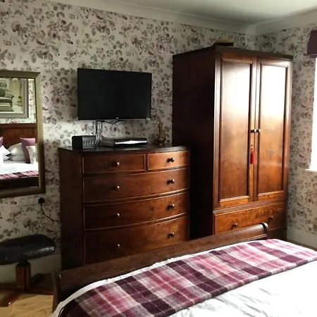 Tullybeggs Bed & Breakfast